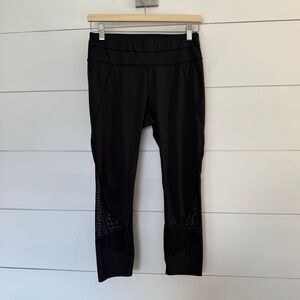 Athleta Women’s Small Black Mesh Sonar Capri